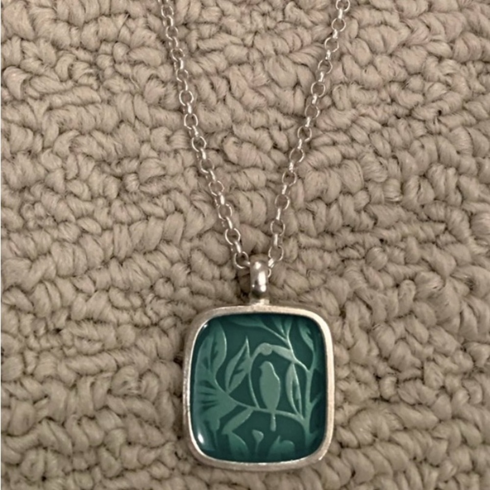 Foxy Originals dual necklace (1 side is chocolate brown, other side is blue)